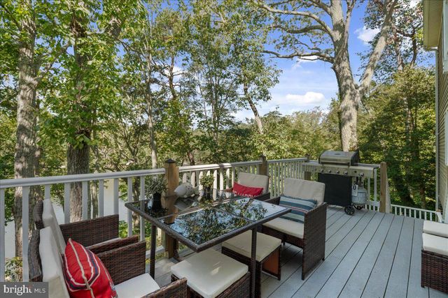 219 CALVERT DR, Lusby, MD 20657