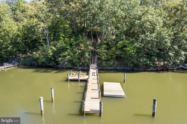 219 CALVERT DR, Lusby, MD 20657