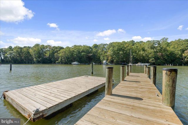 219 CALVERT DR, Lusby, MD 20657