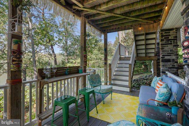 219 CALVERT DR, Lusby, MD 20657