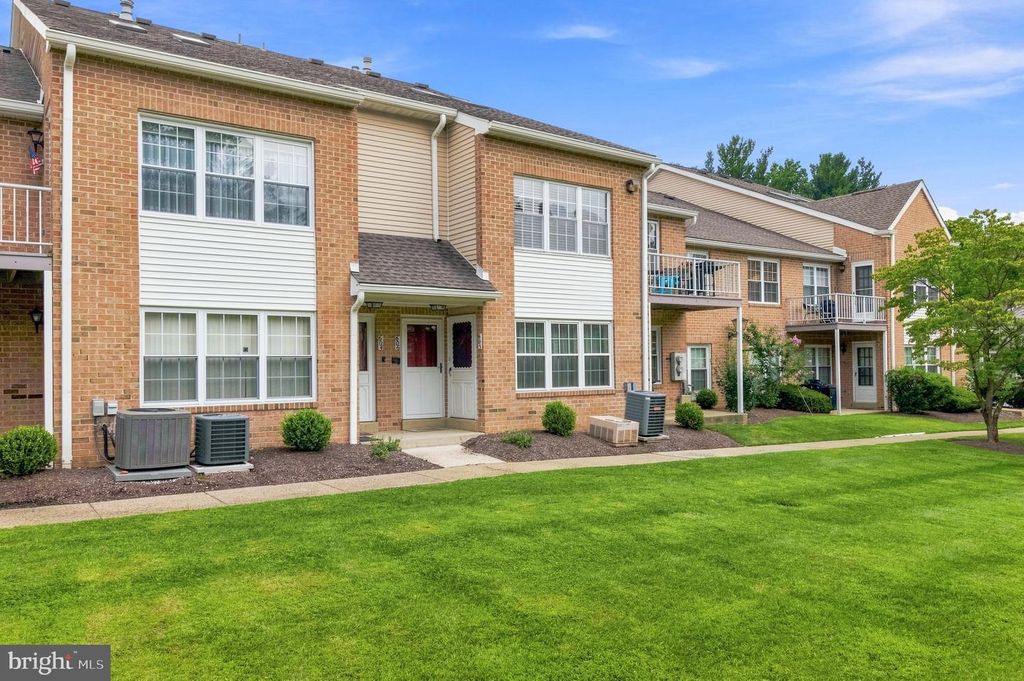 606 VALLEY GLEN RD #CONDO 293, ELKINS PARK, PA 19027 — exterior