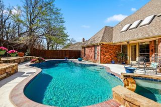 3233 High Meadow Drive, Grapevine, TX 76051