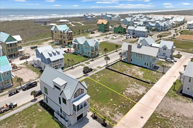 509 Sunrise Ave, Port Aransas, TX 78373