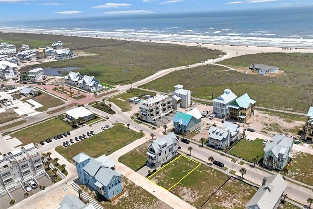 509 Sunrise Ave, Port Aransas, TX 78373
