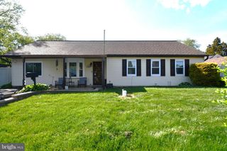 1654 FORREST AVE, Feasterville Trevose, PA 19053