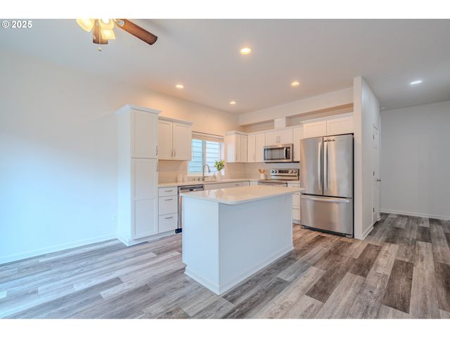 2654 Ne 87TH Ave, Vancouver, WA 98662