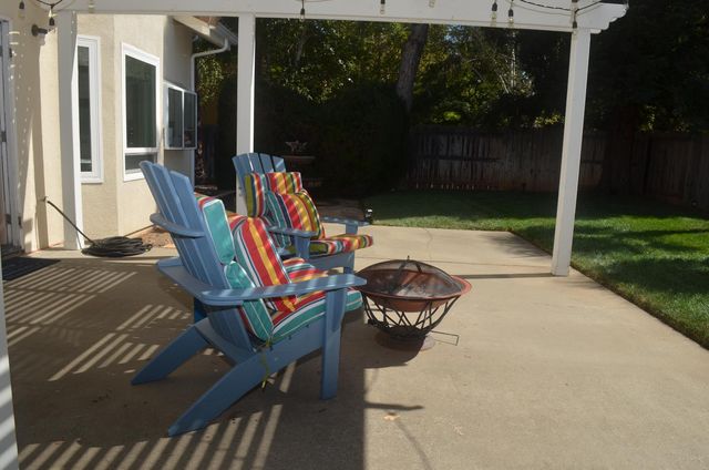 8392 Red Fox Way, Elk Grove, CA 95758