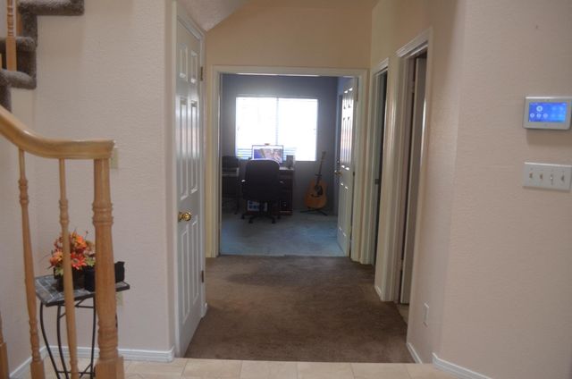 8392 Red Fox Way, Elk Grove, CA 95758