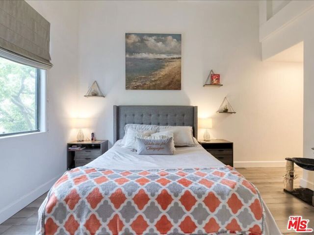 4477 Woodman Avenue 304, Sherman Oaks, CA 91423