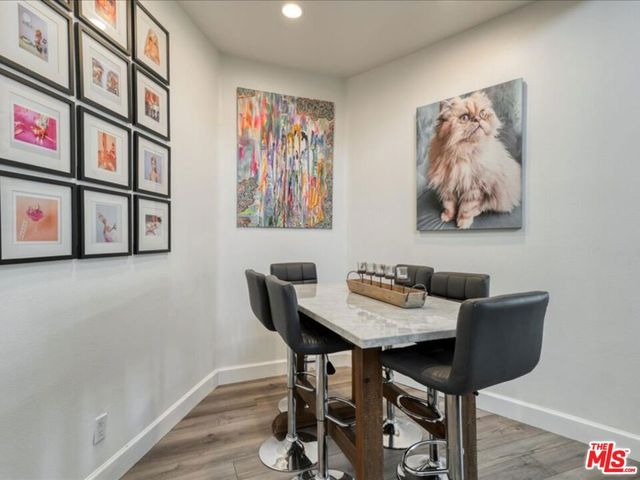 4477 Woodman Avenue 304, Sherman Oaks, CA 91423