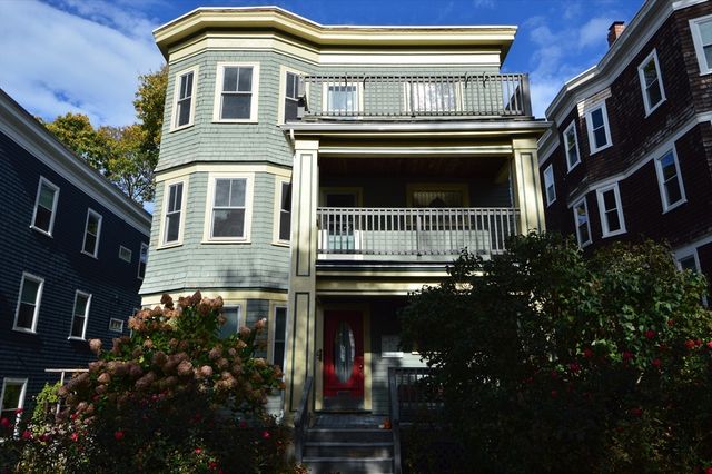 82 Montebello Rd. 1, Boston, MA 02130