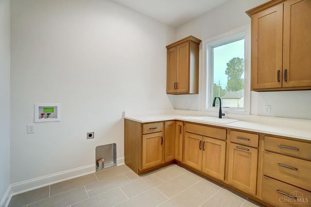 10 Priya Place, Green Twp, OH 45002