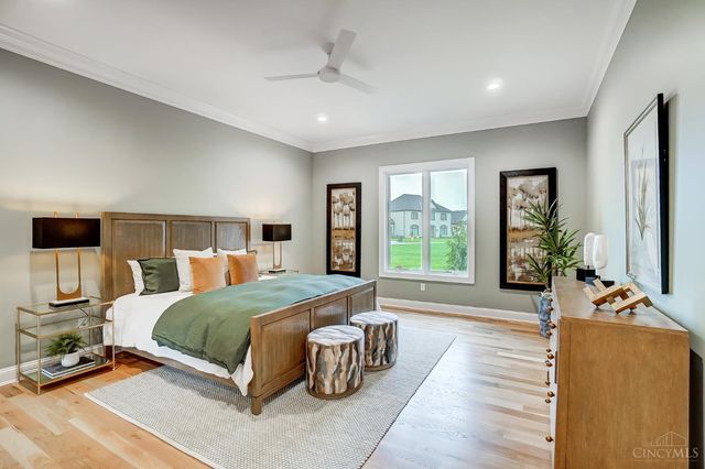 10 Priya Place, Green Twp, OH 45002