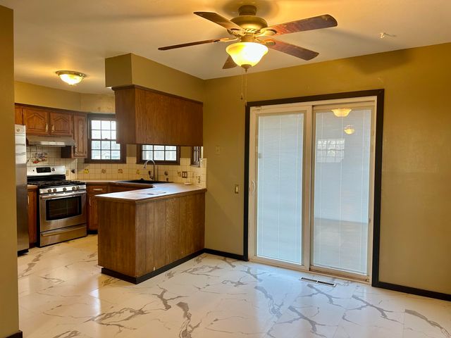 708 S Main Street, Willard, MO 65781