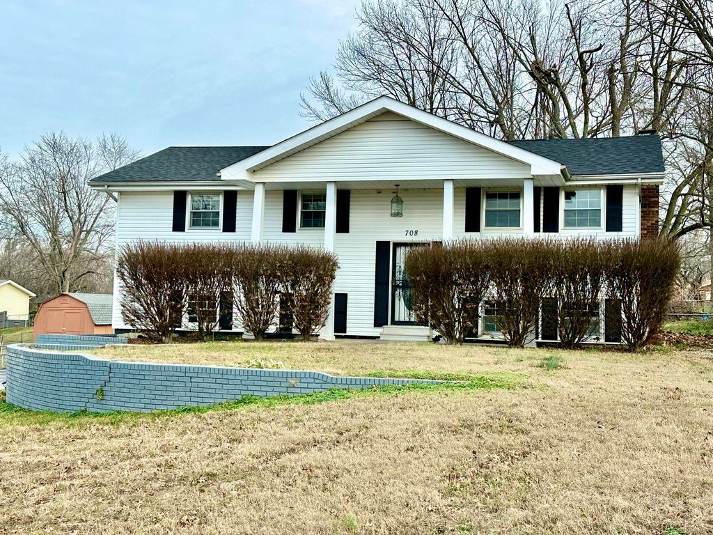 708 S Main Street, Willard, MO 65781