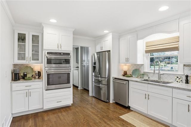 555 Allgood Road NE, Marietta, GA 30060