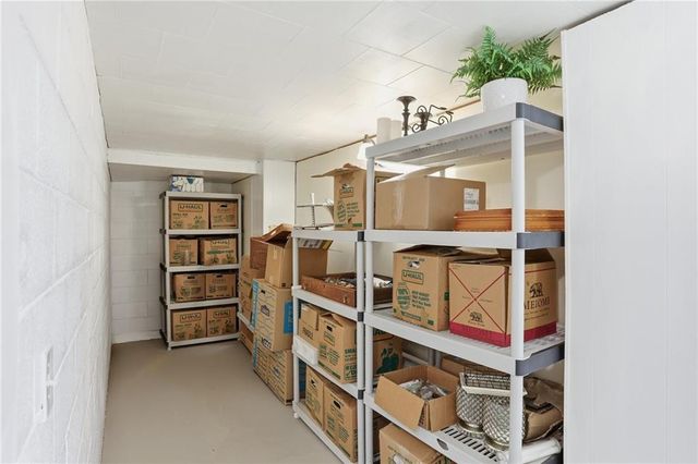 555 Allgood Road NE, Marietta, GA 30060