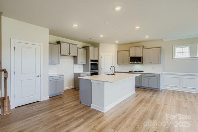 2255 Moon Crest Road, Lancaster, SC 29720