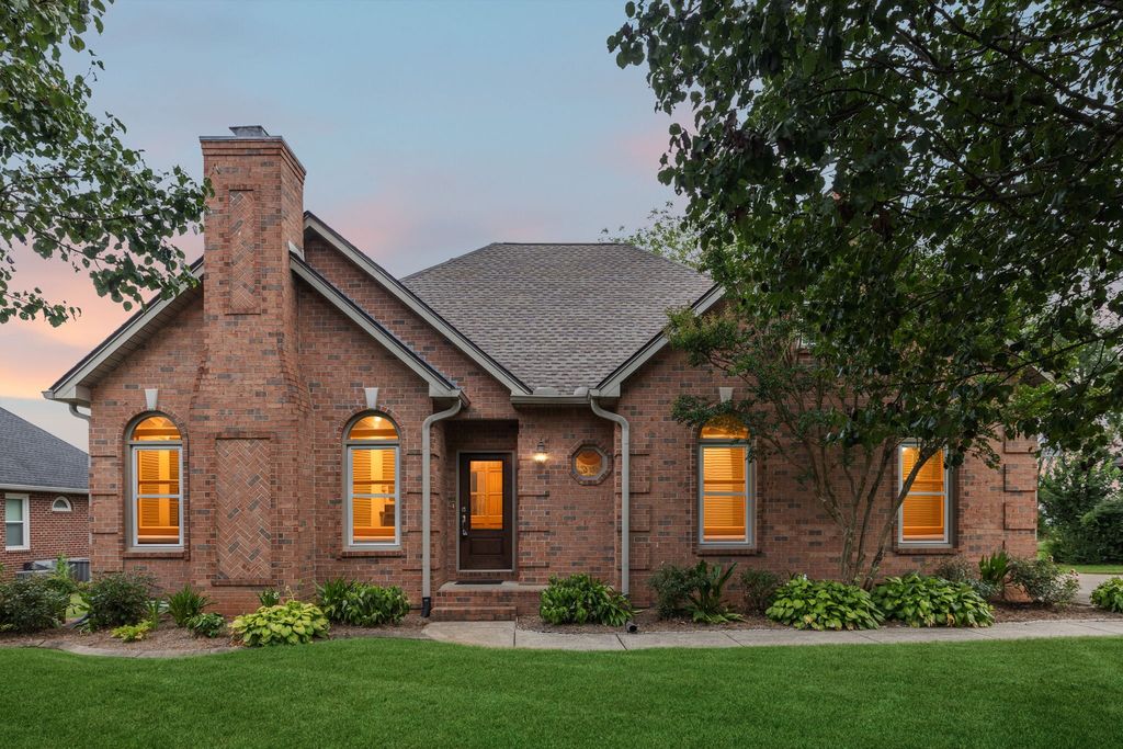 2707 Albany Ct, Murfreesboro, TN 37129