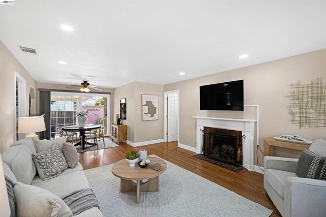 826 Hacienda Ave, San Lorenzo, CA 94580
