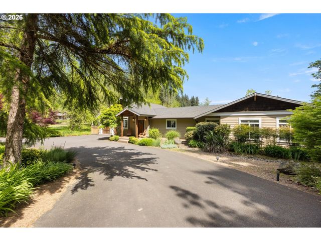 31050 Sw RIVERWOOD Dr, West Linn, OR 97068