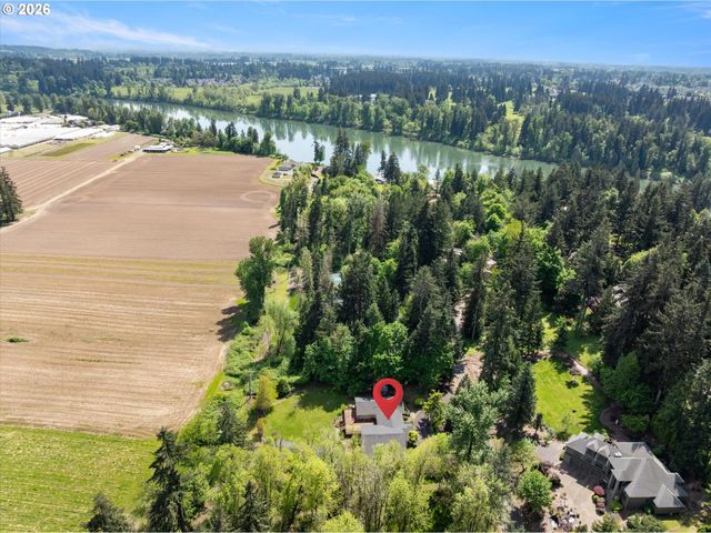31050 Sw RIVERWOOD Dr, West Linn, OR 97068
