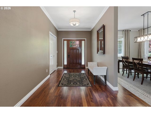 31050 Sw RIVERWOOD Dr, West Linn, OR 97068