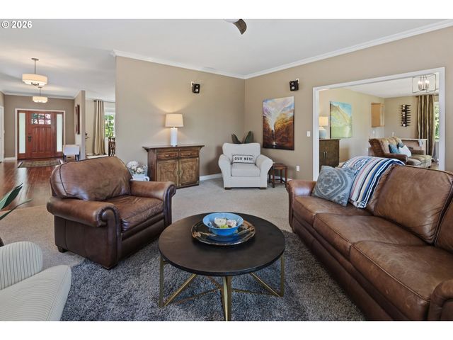 31050 Sw RIVERWOOD Dr, West Linn, OR 97068