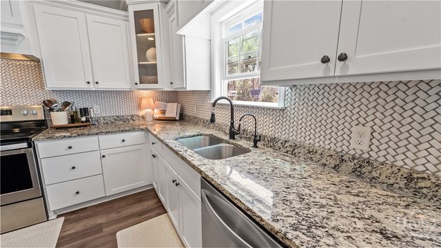 308 Kerry Drive, Richmond Hill, GA 31324