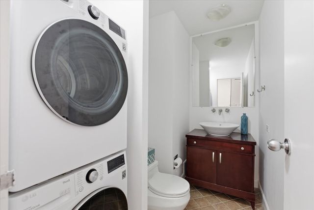 155 N Harbor Drive 5407, Chicago, IL 60601