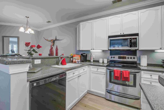 163 Golfview Lane, Summerville, SC 29485