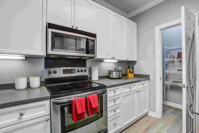 163 Golfview Lane, Summerville, SC 29485