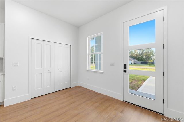 559 W Heronsbill Lane, Dunnellon, FL 34434