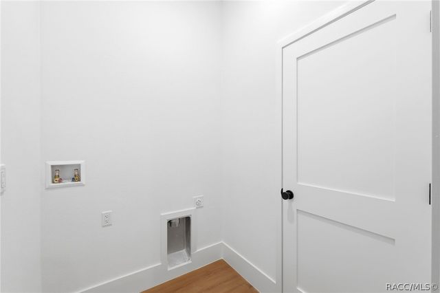 559 W Heronsbill Lane, Dunnellon, FL 34434