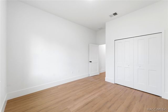 559 W Heronsbill Lane, Dunnellon, FL 34434