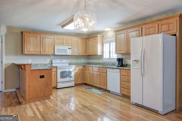 90 Old Stilesboro Road SW, Acworth, GA 30101