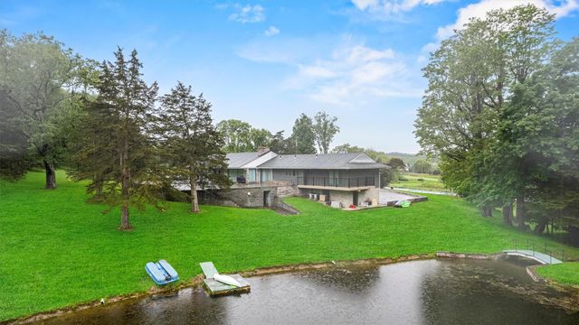 736 State Route 94 N, Warwick, NY 10990