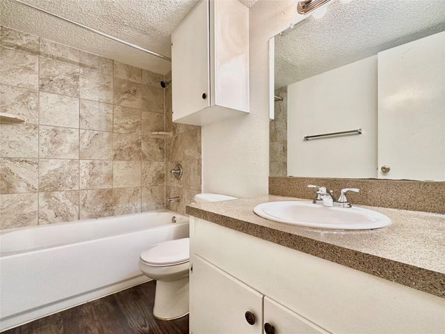 2808 Whitis Ave C208, Austin, TX 78705