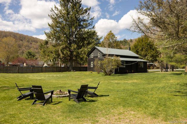 1462 Denning Road, Claryville, NY 12725
