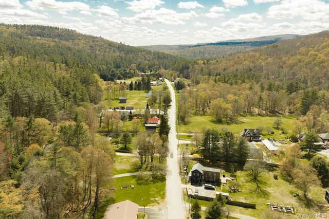 1462 Denning Road, Claryville, NY 12725