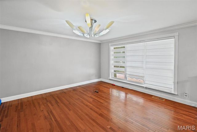 4712 Tonga Drive, St Louis, MO 63128