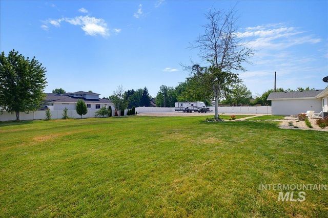2480 S Cloverdale Rd, Boise, ID 83709