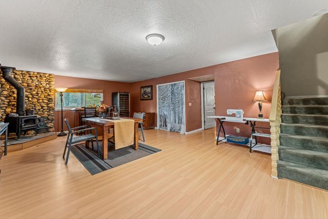 12987 Hidden Valley Rd, Grass Valley, CA 95949