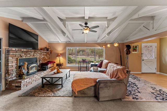 12987 Hidden Valley Rd, Grass Valley, CA 95949