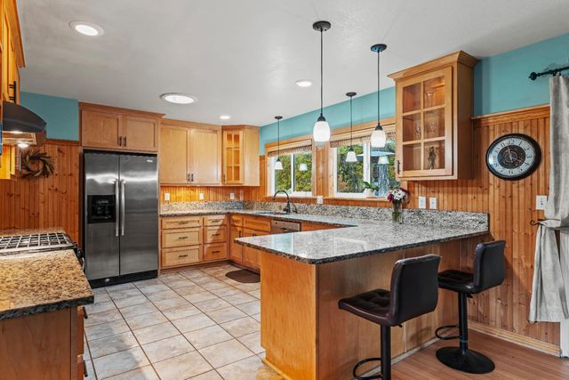 12987 Hidden Valley Rd, Grass Valley, CA 95949