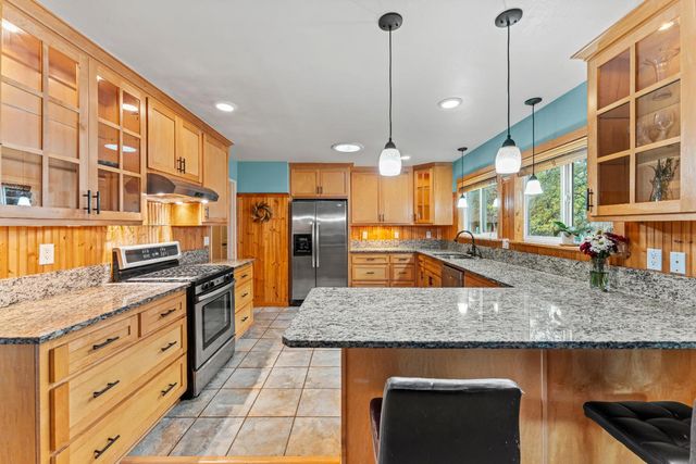 12987 Hidden Valley Rd, Grass Valley, CA 95949