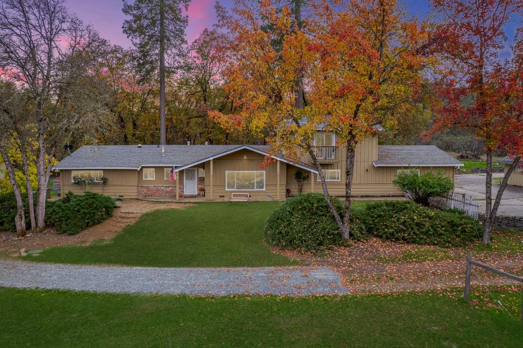 12987 Hidden Valley Rd, Grass Valley, CA 95949