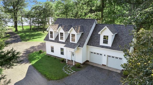 985 Kingston LN, North, VA 23128