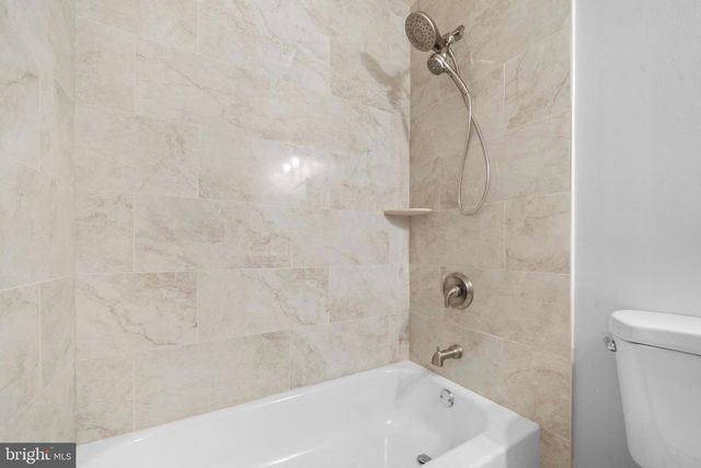 3824 PERSIMMON CIR, Fairfax, VA 22031