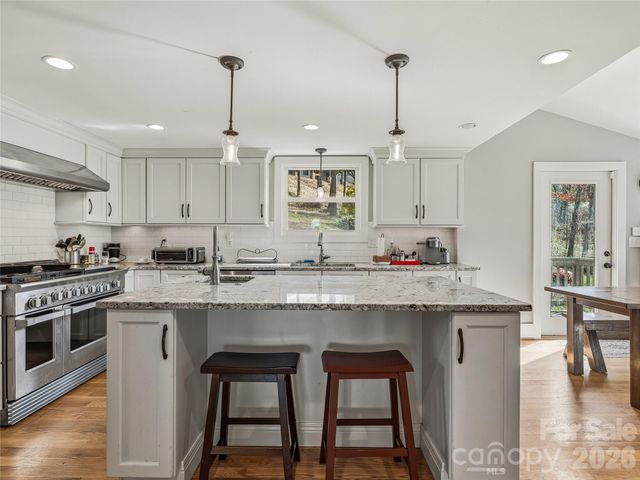 3 Perrion Avenue, Weaverville, NC 28787